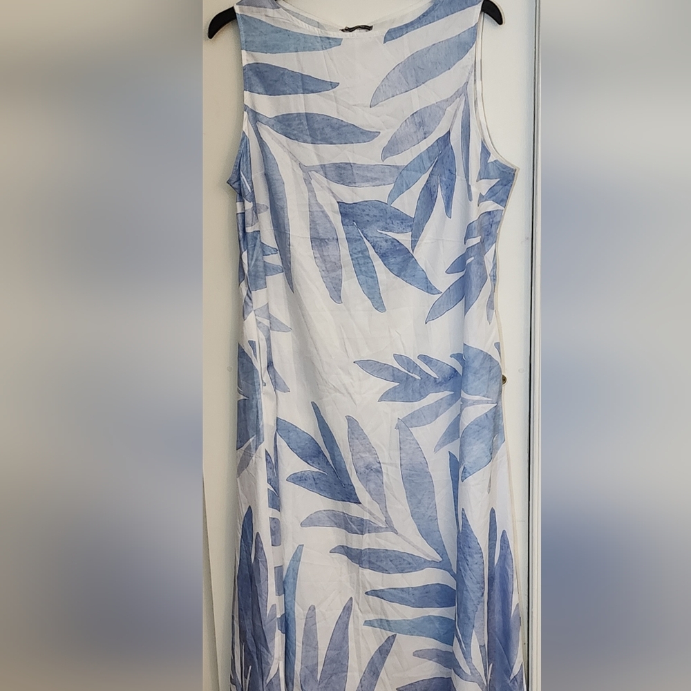 Blue Leaf Print Sleeveless Dress